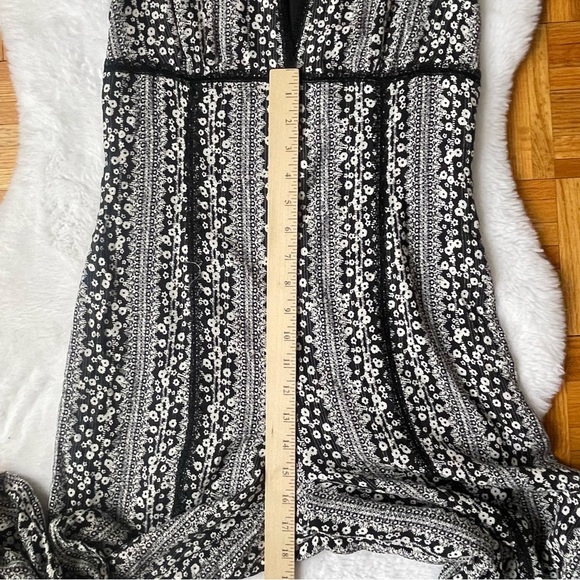 ALICE + OLIVIA Melony Jumpsuit SIZE 4 - Picture 10 of 13